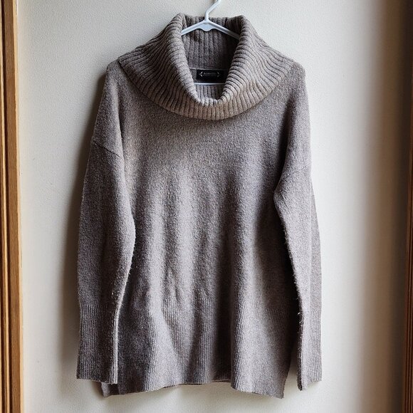 Nanette Lepore Taupe Turtleneck Sweater Size Small - Picture 7 of 15